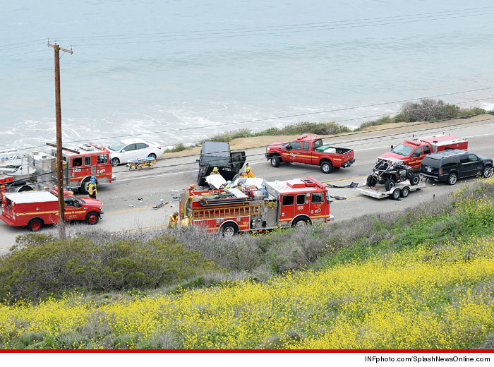 0501-bruce-jenner-crash-scene-splash-9