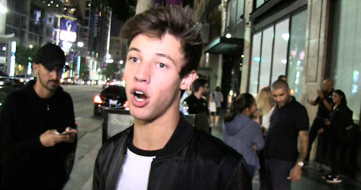Vine Star Cameron Dallas -- All Clean After Messy Paint Arrest