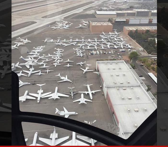 Mayweather/Pacquiao Fight -- G-5 Traffic Jam at Vegas Airport