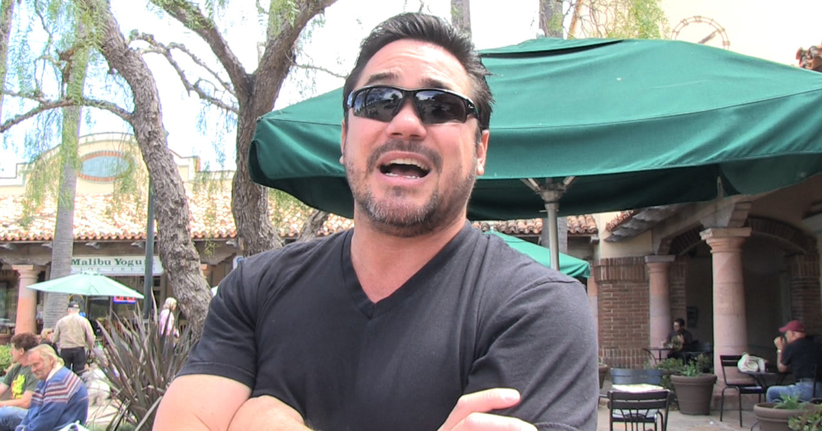 Dean Cain -- Adrian Peterson Learned His Lesson ... Bring Him to Dallas!