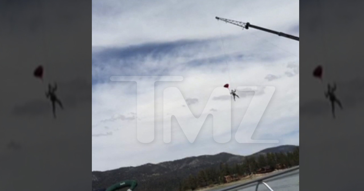 'Pee-wee's Big Holiday' -- SPLAT! Rough Day to Be a Stunt Guy (VIDEO)