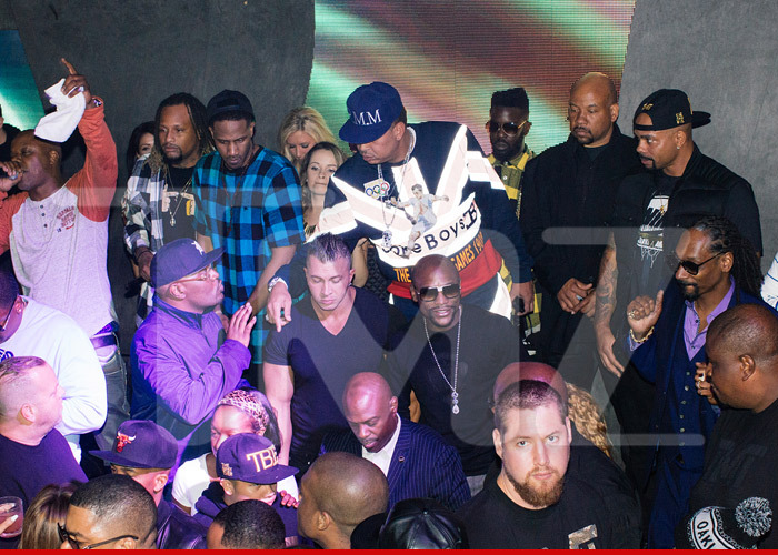 Floyd Mayweather -- Training Off, Party On! ... Clubbin' With Huge Rap Stars