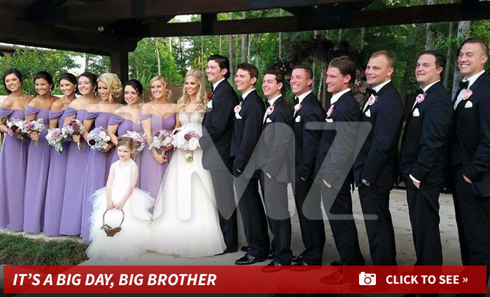 'Big Brother' Contestant Aaryn Gries -- I'm a Married Woman! (PHOTOS)