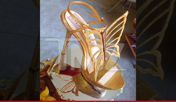 0511-SUB-mariah-carey-birthday-cake-TMZ-01