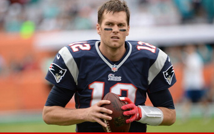 New England Patriots -- Still Favored to Beat Steelers ... Without Brady
