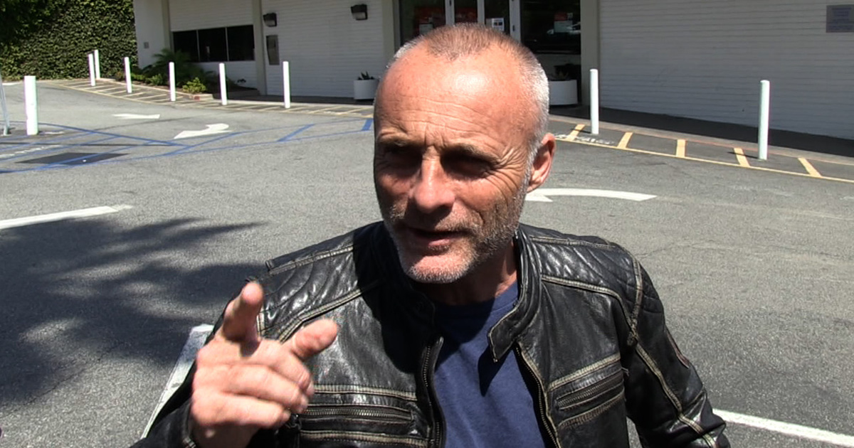 Jane Fonda Co-Star Timothy V. Murphy – She's a Legend ... At Sucking Face!