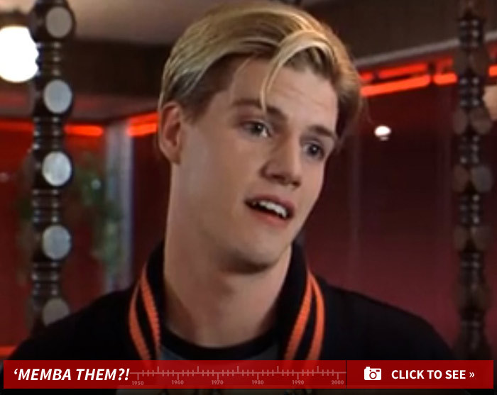 Brad in "Drive Me Crazy": 'Memba Him?!