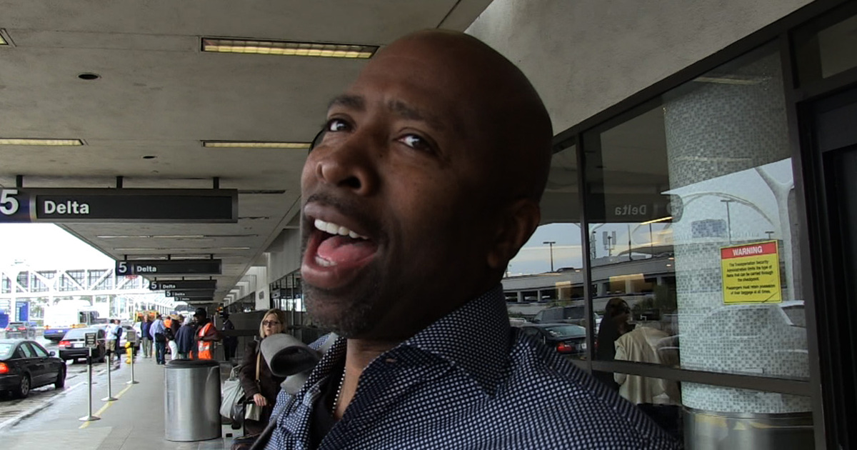 Kenny Smith -- Larry Bird Talked So Much Crap ... Greatest of All Time!