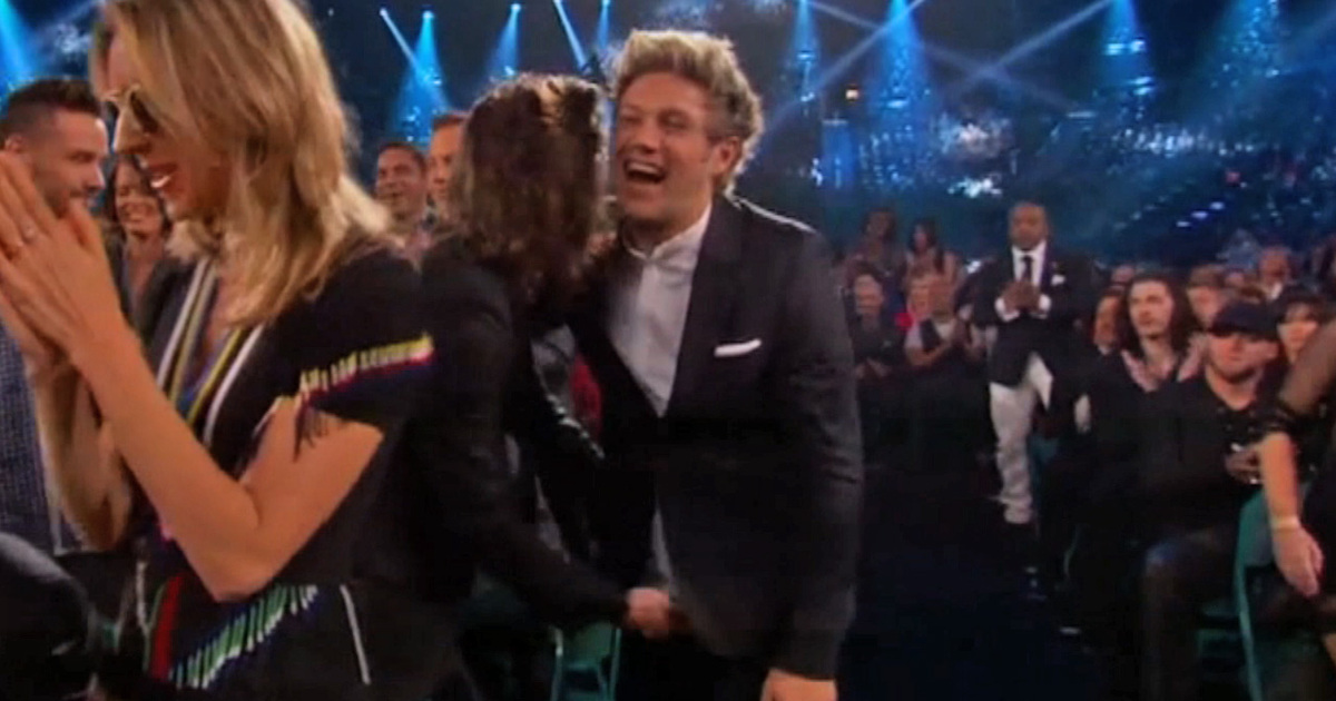 One Direction -- We Won a Billboard Music Award ... That's NUTS!!!