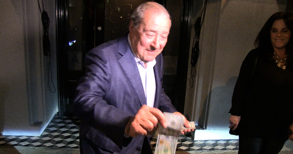 Bob Arum to Photog -- 'Sorry' I Said Bet On Manny ... Here's Your $100 Back