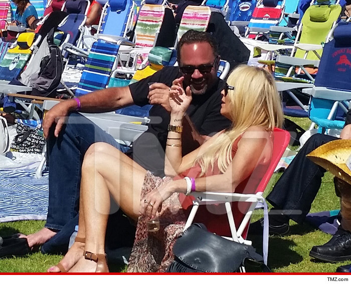 0518-dina-lohan-with-boyfriend-wm-2