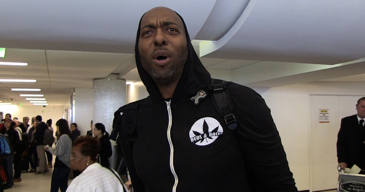 John Salley --SMOKE WEEEEED ... Legalize It In NBA!!!