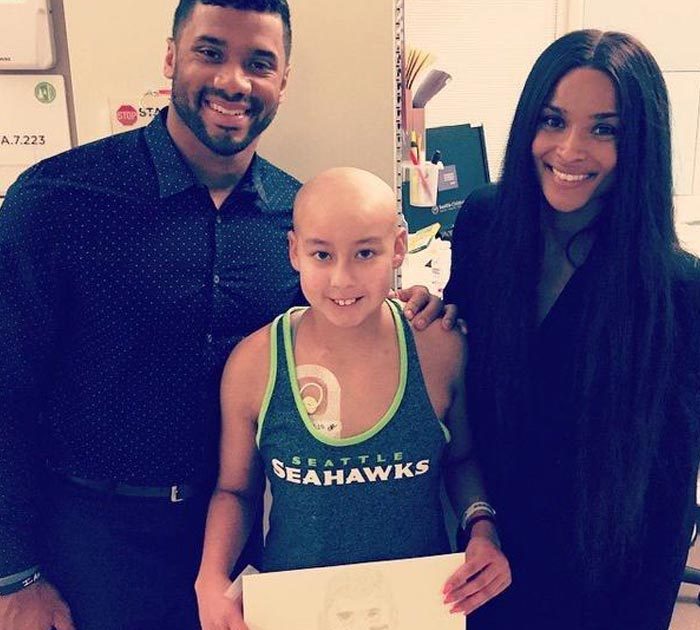 Russell Wilson & Ciara -- Surprise Kids At Children's Hospital