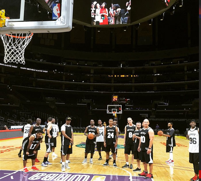 Kim Kardashian -- Happy Birthday, Kanye West ... I Got You Staples Center!!