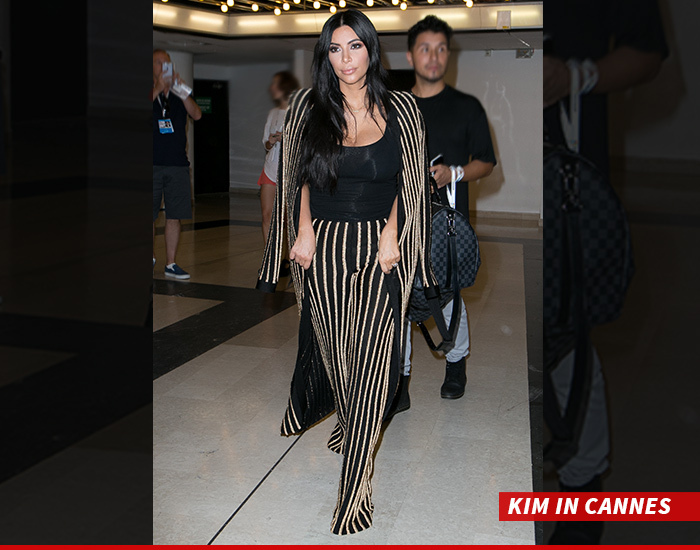 Kim Kardashian -- Merci, Drunk Chick ... for the 4 AM Wake-Up!!
