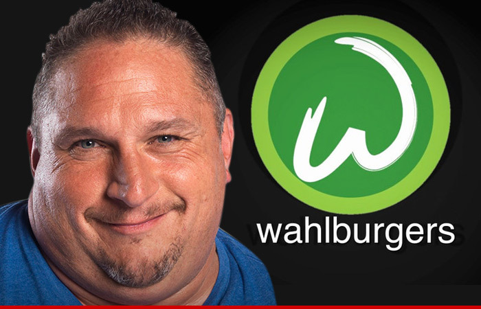 'Wahlburgers' Star -- Bad Beef With Screenwriter