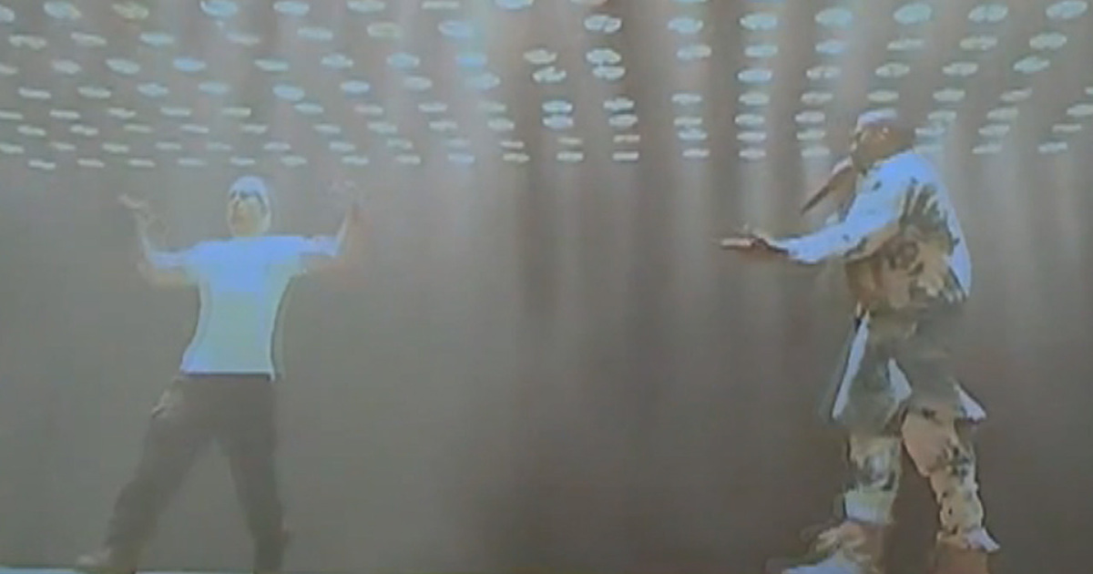 Kanye West Gets 'Taylor Swifted' at Concert (VIDEO)