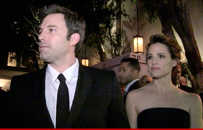 Ben Affleck, Jennifer Garner -- No Prenup, No Money Problems