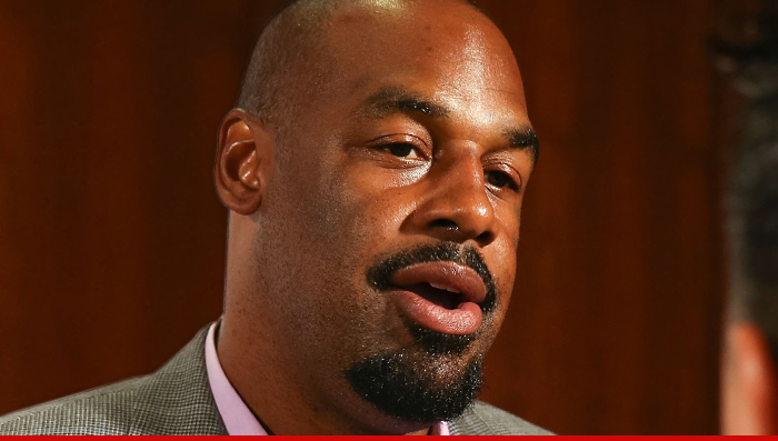 Donovan McNabb -- Close Friends Worried About Him ... 'DUI Was No Surprise'