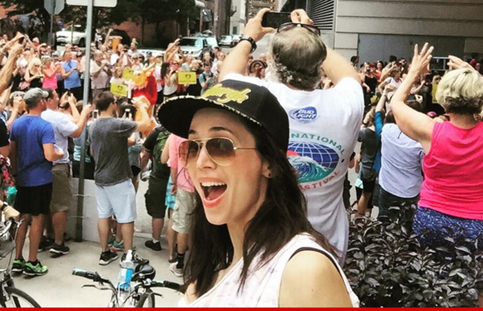 Eliza Dushku -- Sexual Fetish Gurus Not Impressed ... You Gotta be a Furry to Roll With Us!