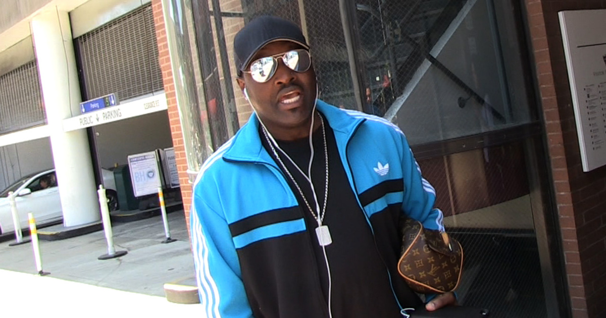 Johnny Gill -- Caitlyn's Definitely NOT My Type (VIDEO)