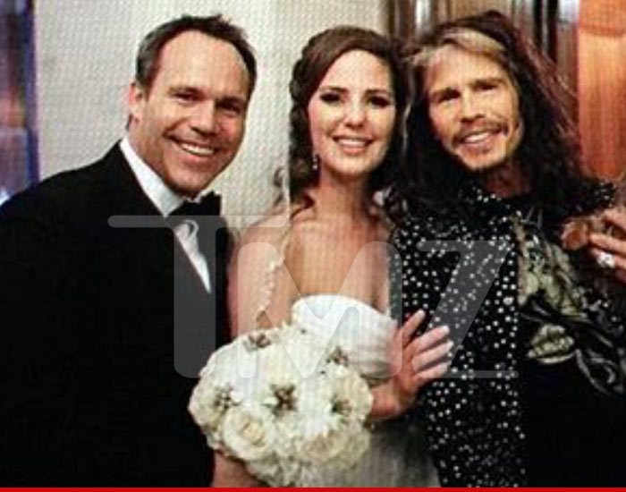 Steven Tyler -- Finds Love And His Dog In An Elevator