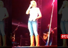 Miranda Lambert --  Overtaken By Emotion Onstage Days Before Divorce Decree (VIDEO)