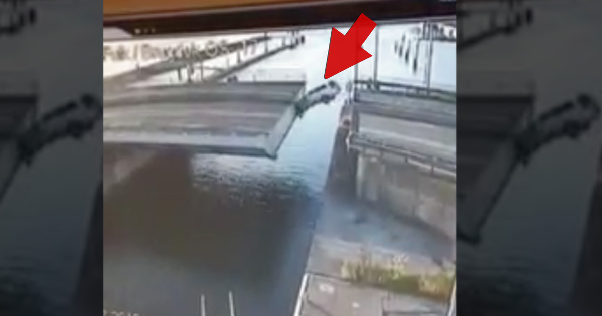 Real Life 'Fast & Furious' -- Car Tries To Jump Closing Bridge ... FAILS!!!