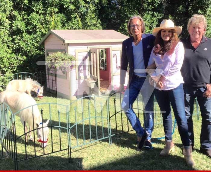 Lisa Vanderpump -- Barn Stormin' For My Mini Horses (PHOTO)