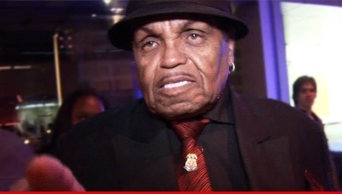 Joe Jackson -- Alert and Cracking Jokes After Stroke, Heart Attacks
