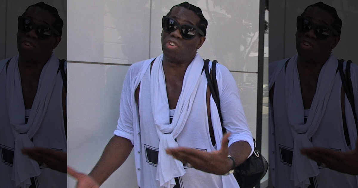 J. Alexander -- Caitlyn Will Be a Bigger Fashion Icon than Kim, But She Needs Walking Lessons (VIDEO)