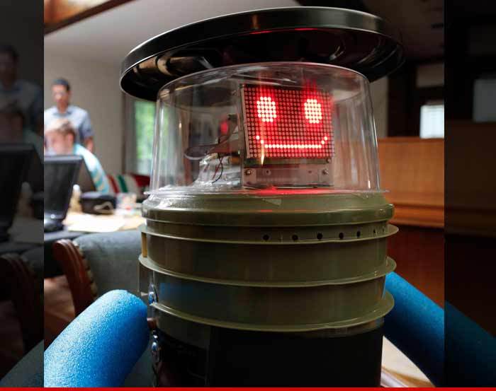 HitchBot Destroyed -- Global Social Media Star Scrapped In U.S.