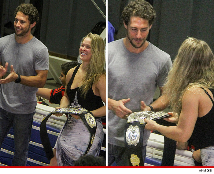 0805-main-ronda-rousey-akm-gsi