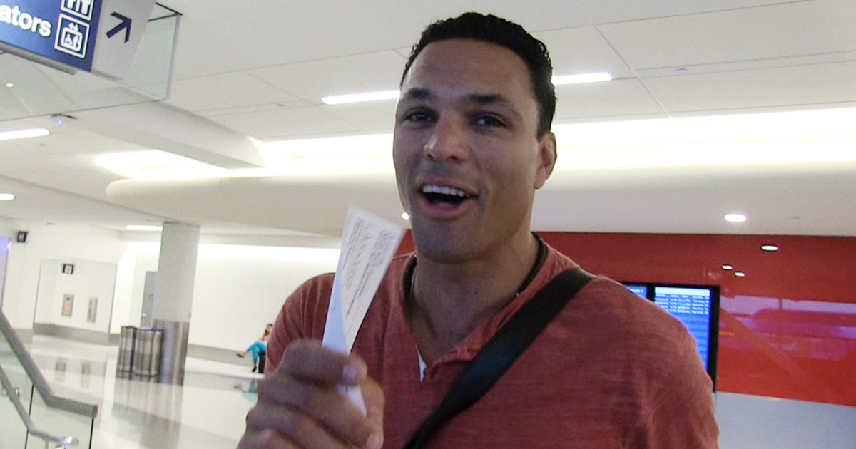 Tony Gonzalez -- Sorry, Chris Paul ... NBA Guys Are Too Soft for Football (VIDEO)