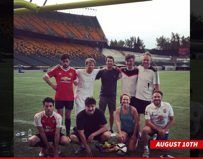 Mumford & Sons -- We Won't Wait ... for Pickup Soccer Game (PHOTO)