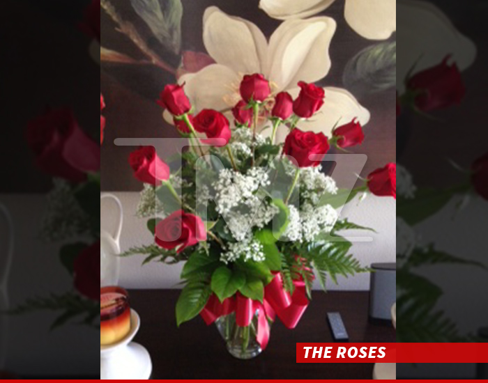 0812-main-cameron-dallas-roses-01