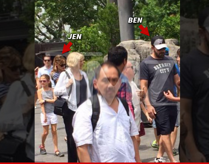 Ben Affleck & Jennifer Garner -- Together in Florida For Ben's BDay (PHOTO)