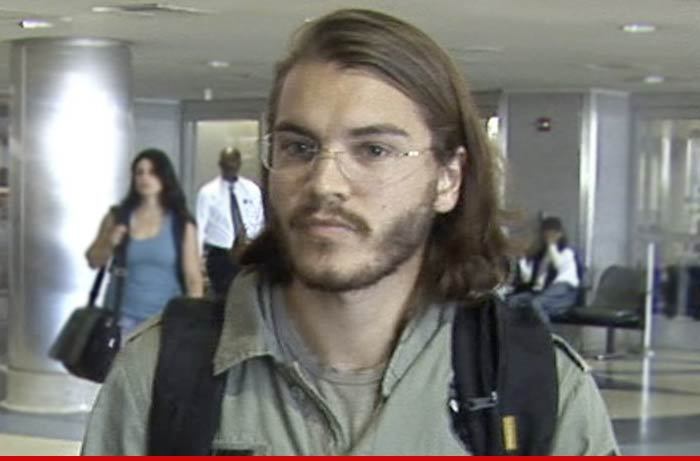 Emile Hirsch -- Pleads Guilty to Assault ... 15 Days In Jail