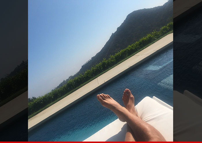 Scott Disick -- Home Boy?