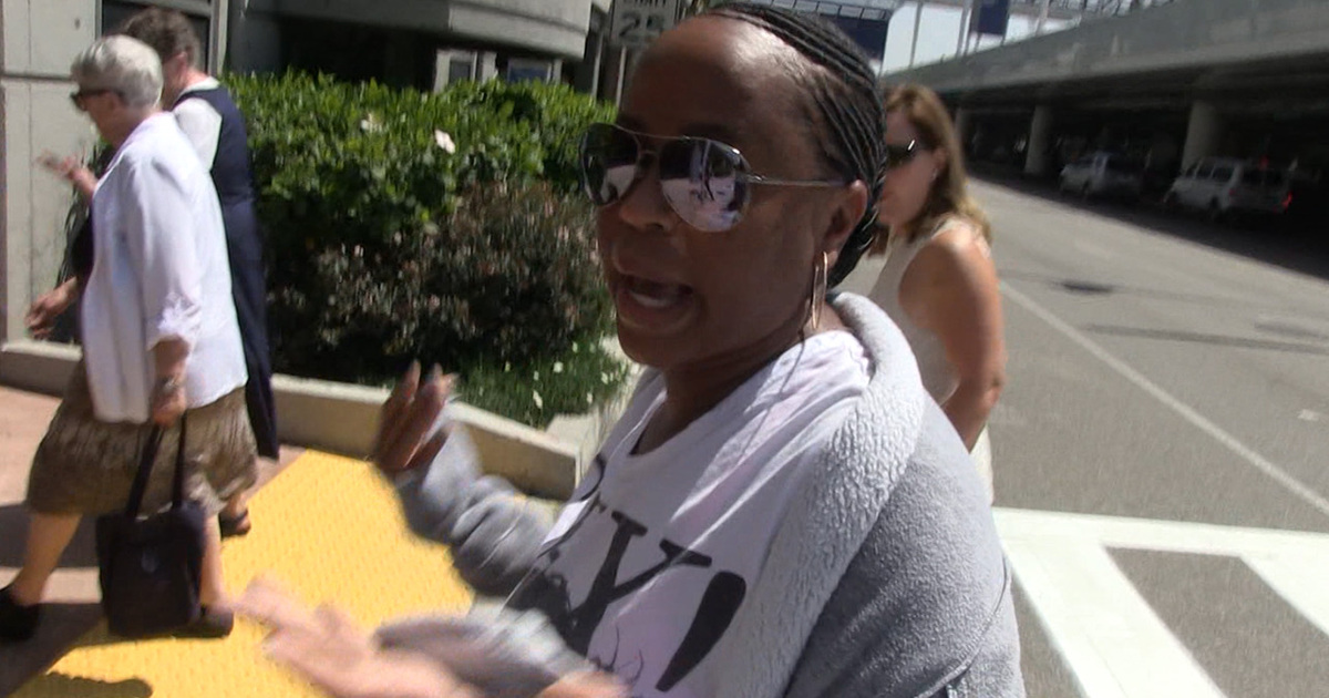 Snoop's Wife -- 'Shocked' Son Quit UCLA Football ... 'Came Out of the Blue'