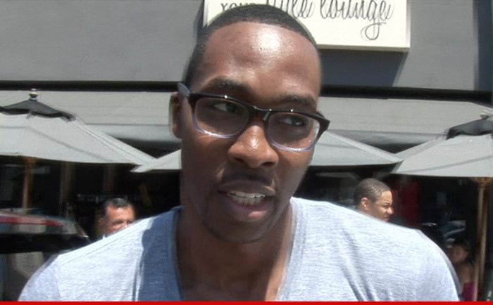 Dwight Howard -- Brings Loaded Gun to Airport ... Doesn't Get Arrested