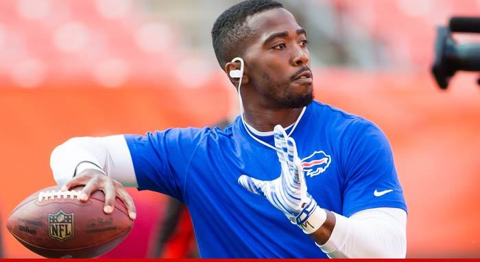 Buffalo QB Tyrod Taylor -- Diamond Studded Mouthpiece ...For 1st Starting Gig