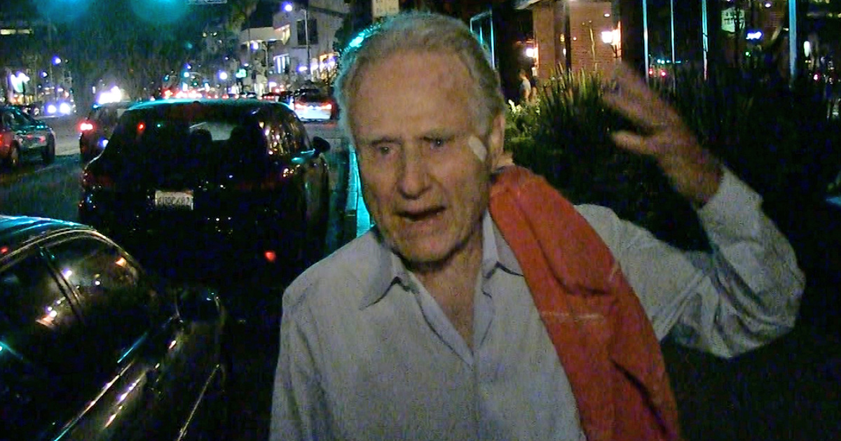 Larry Merchant salary