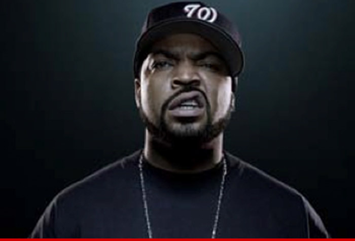 Ice Cube Photog -- 'Raiders' Tees Are Straight Outta Line