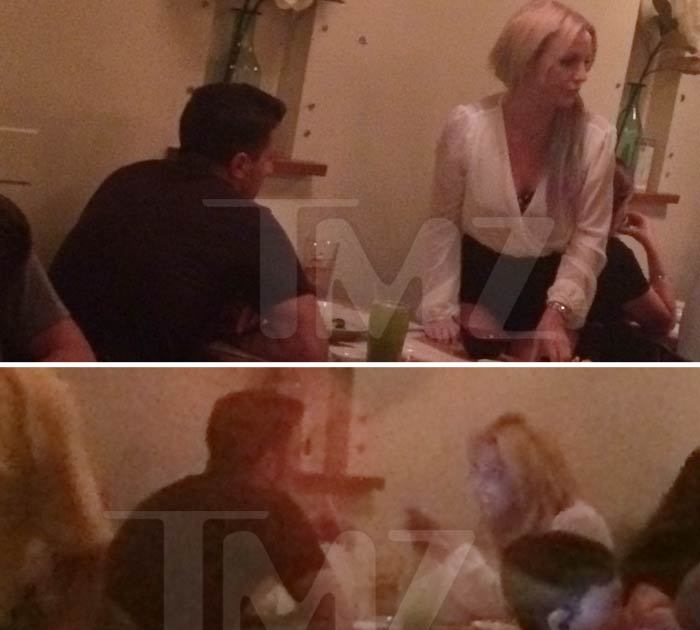 Britney Spears -- Date Night With Restaurant Mogul (PHOTO)