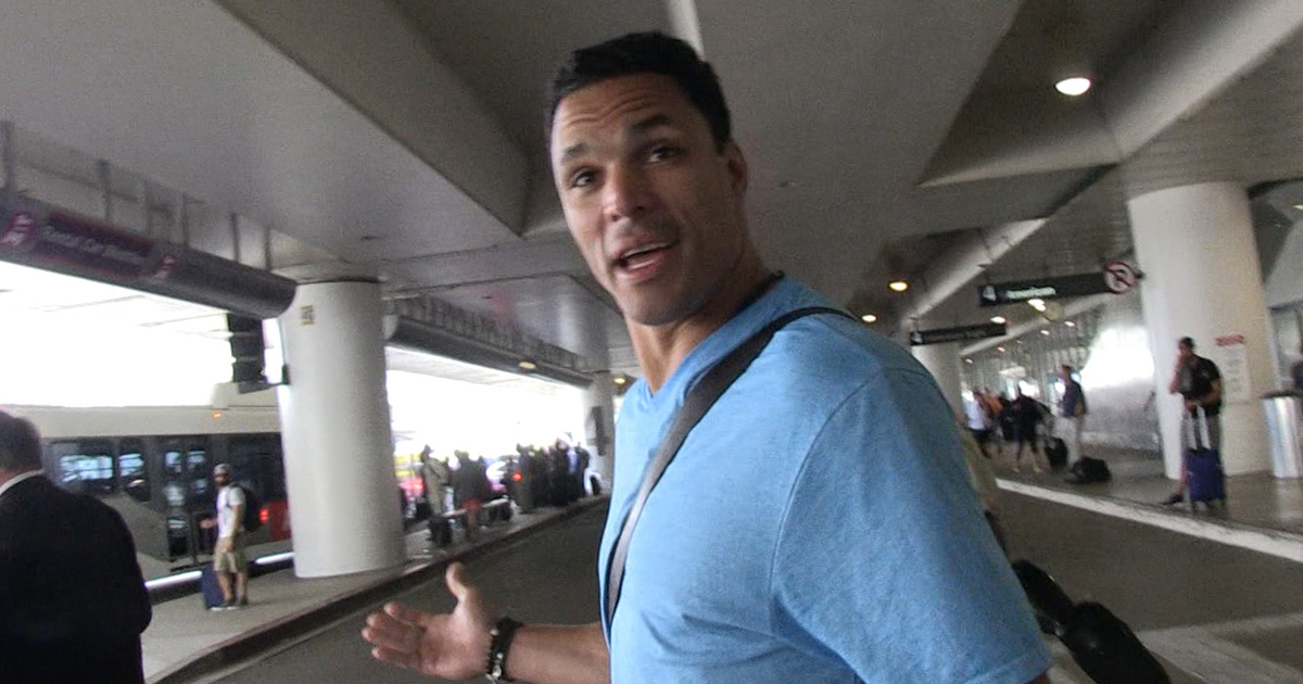 Tony Gonzalez -- If I Were Russell Wilson ... I'd Bang Ciara! (VIDEO)