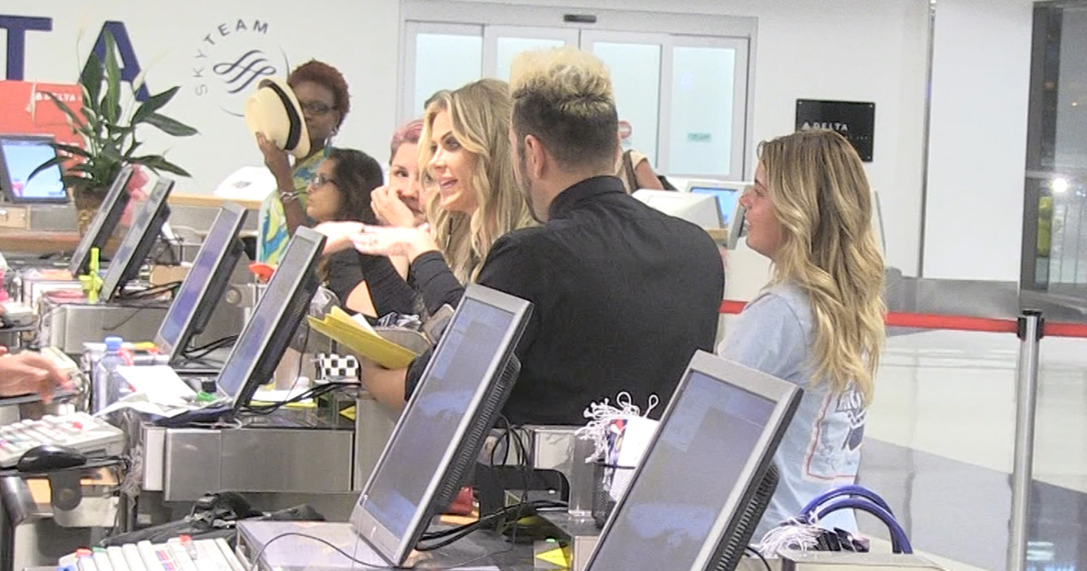 Kim Zolciak -- Loses It On Delta ... After 'Dancing with the Stars' Fail (VIDEO)