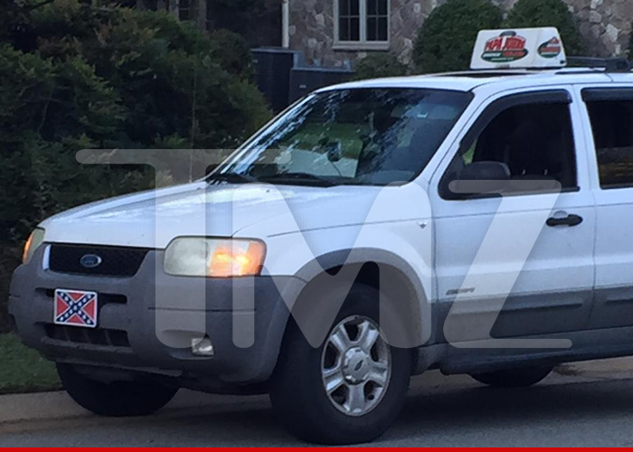 Papa John's -- Confederate Flag Driver Forced To Remove Plates