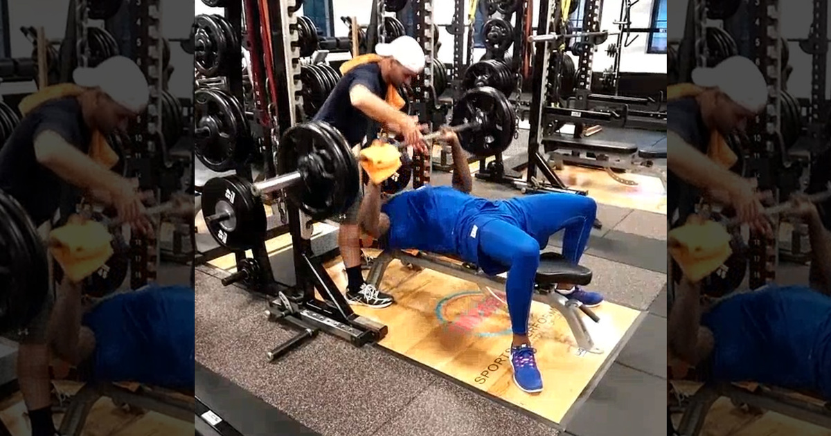 Jason Pierre Paul -- Thumbs Nose At Critics ... I Can Still Lift Weights!
