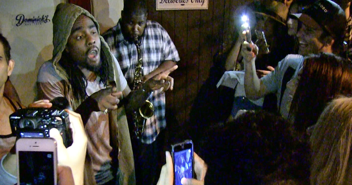 Wale -- Sidewalk Freestyle ... for the Lovers (VIDEO)